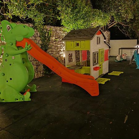 Hotel Vila Hedonija Herceg Novi Esterno foto