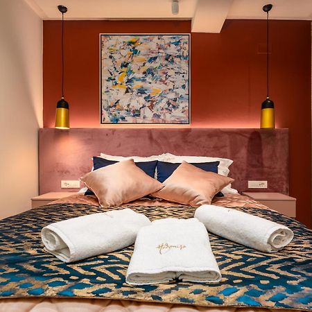 Hotel Vila Hedonija Herceg Novi Esterno foto