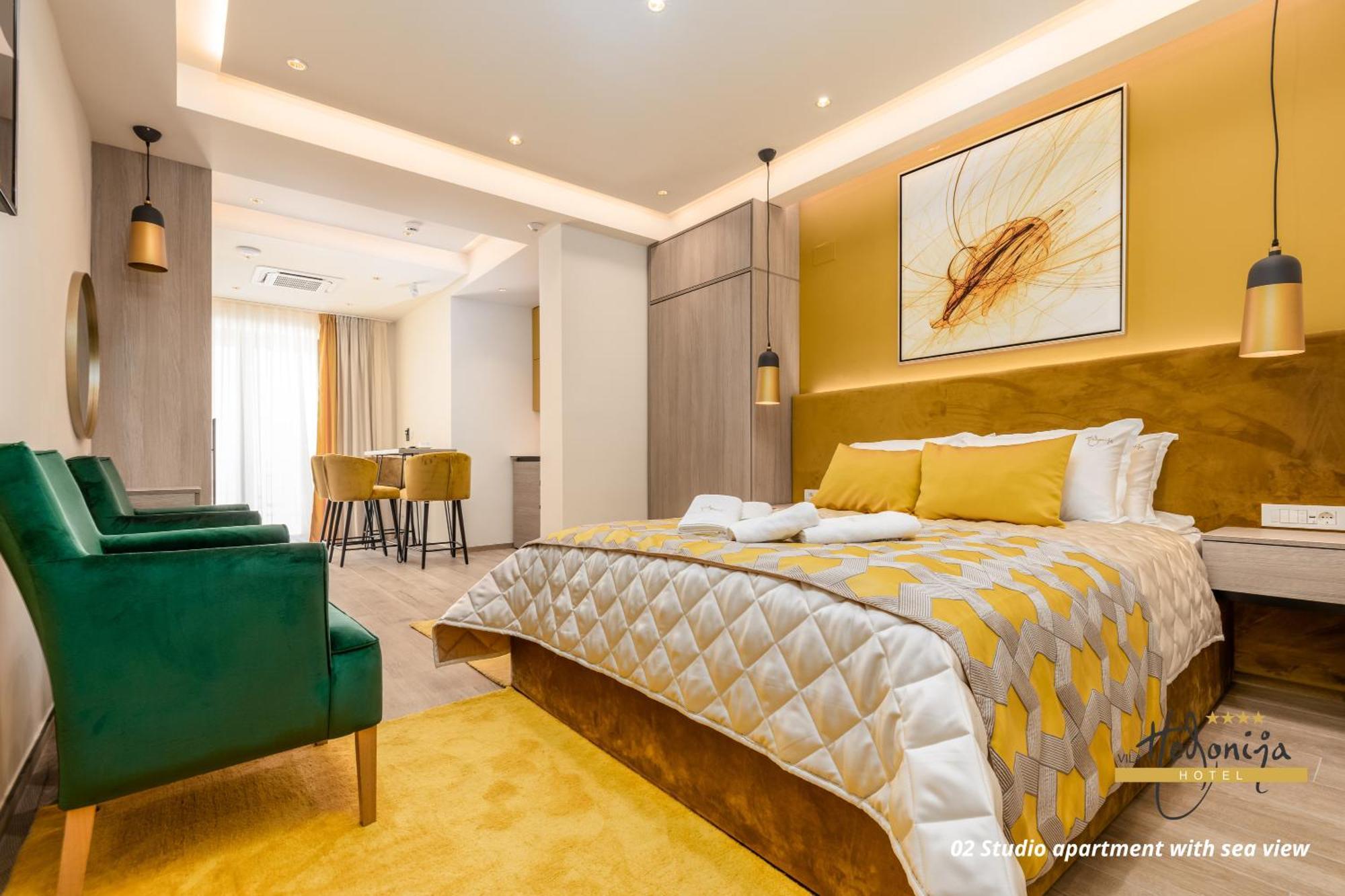 Hotel Vila Hedonija Herceg Novi Esterno foto