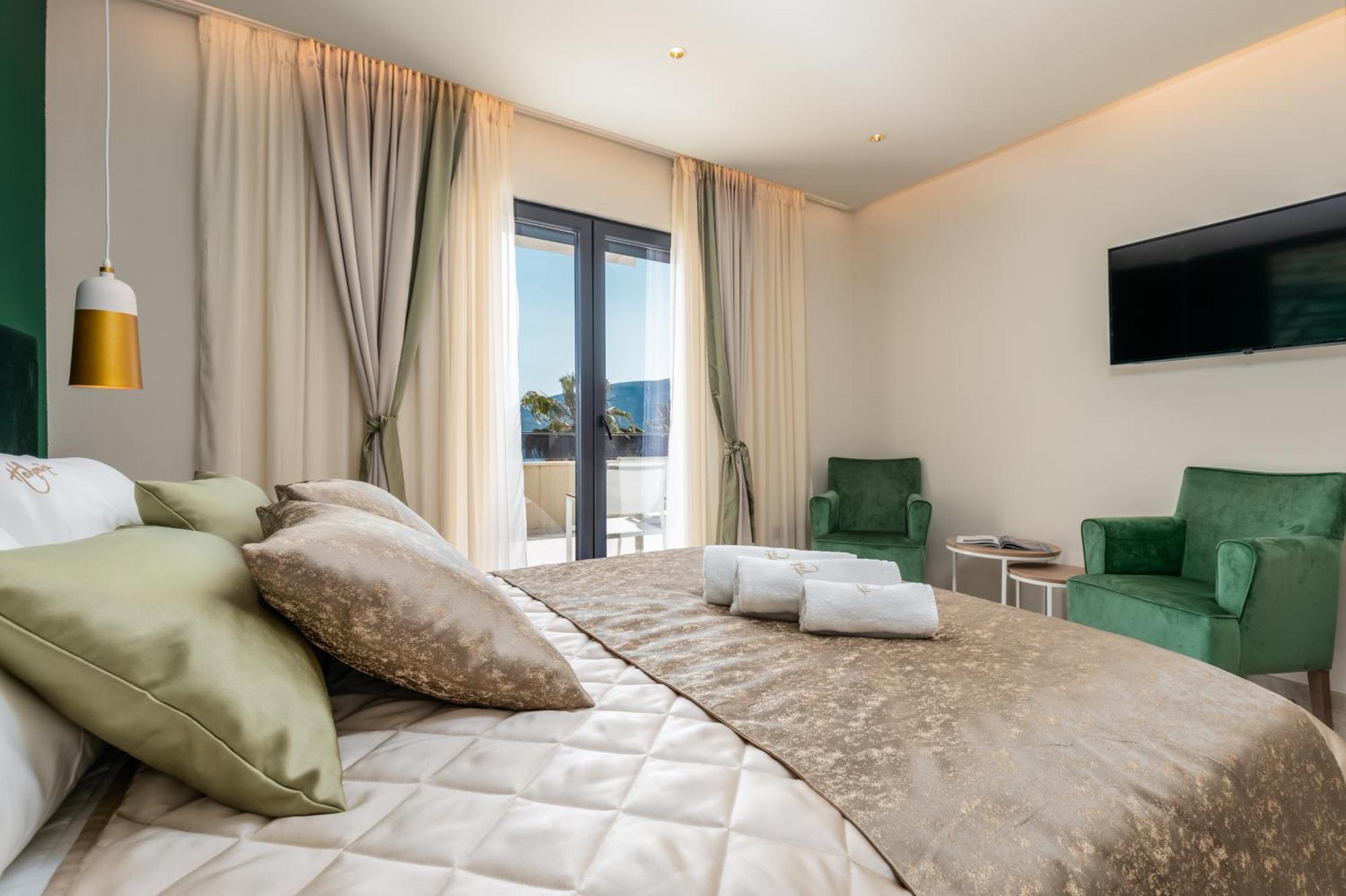 Hotel Vila Hedonija Herceg Novi Esterno foto
