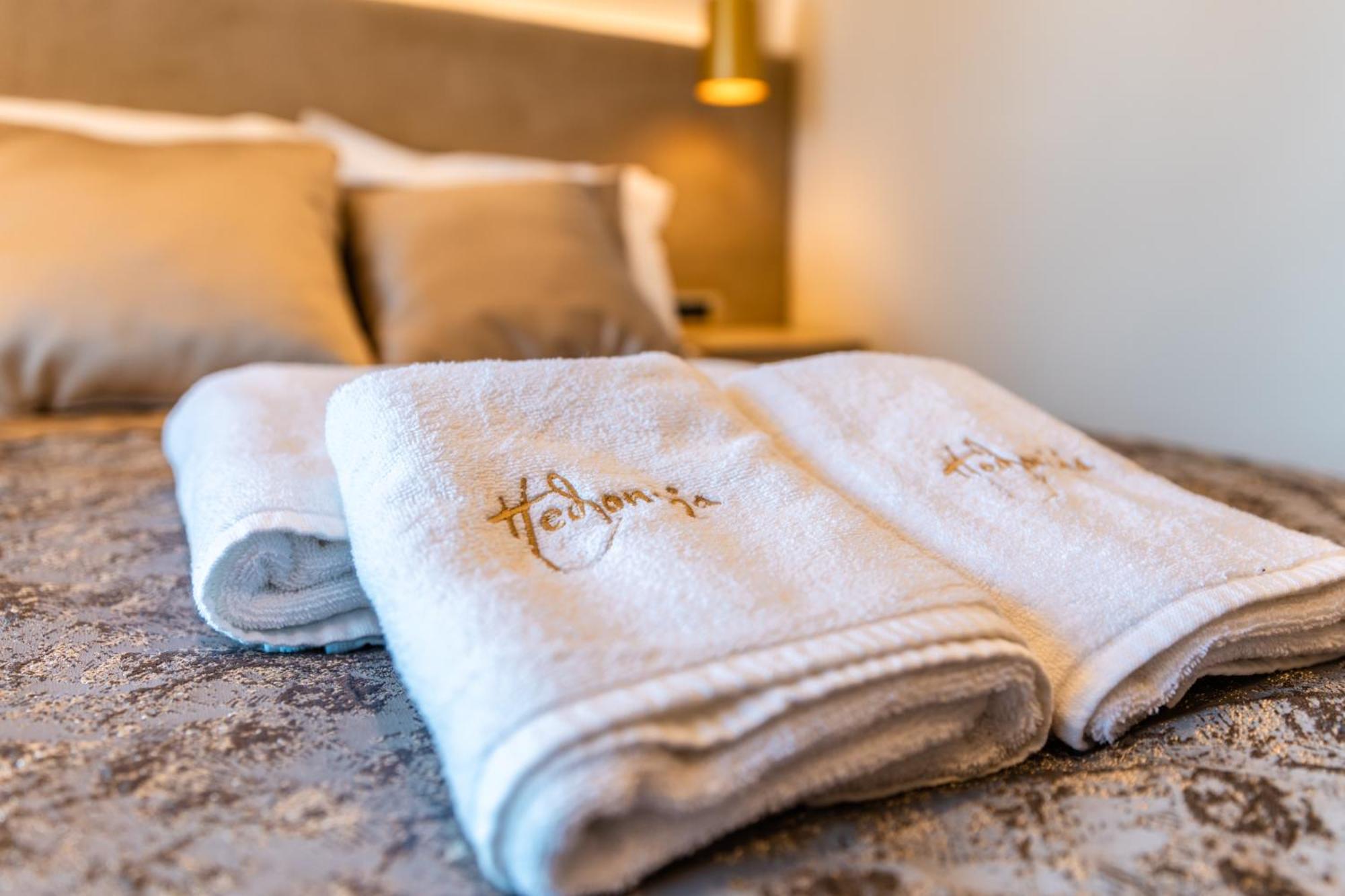 Hotel Vila Hedonija Herceg Novi Esterno foto