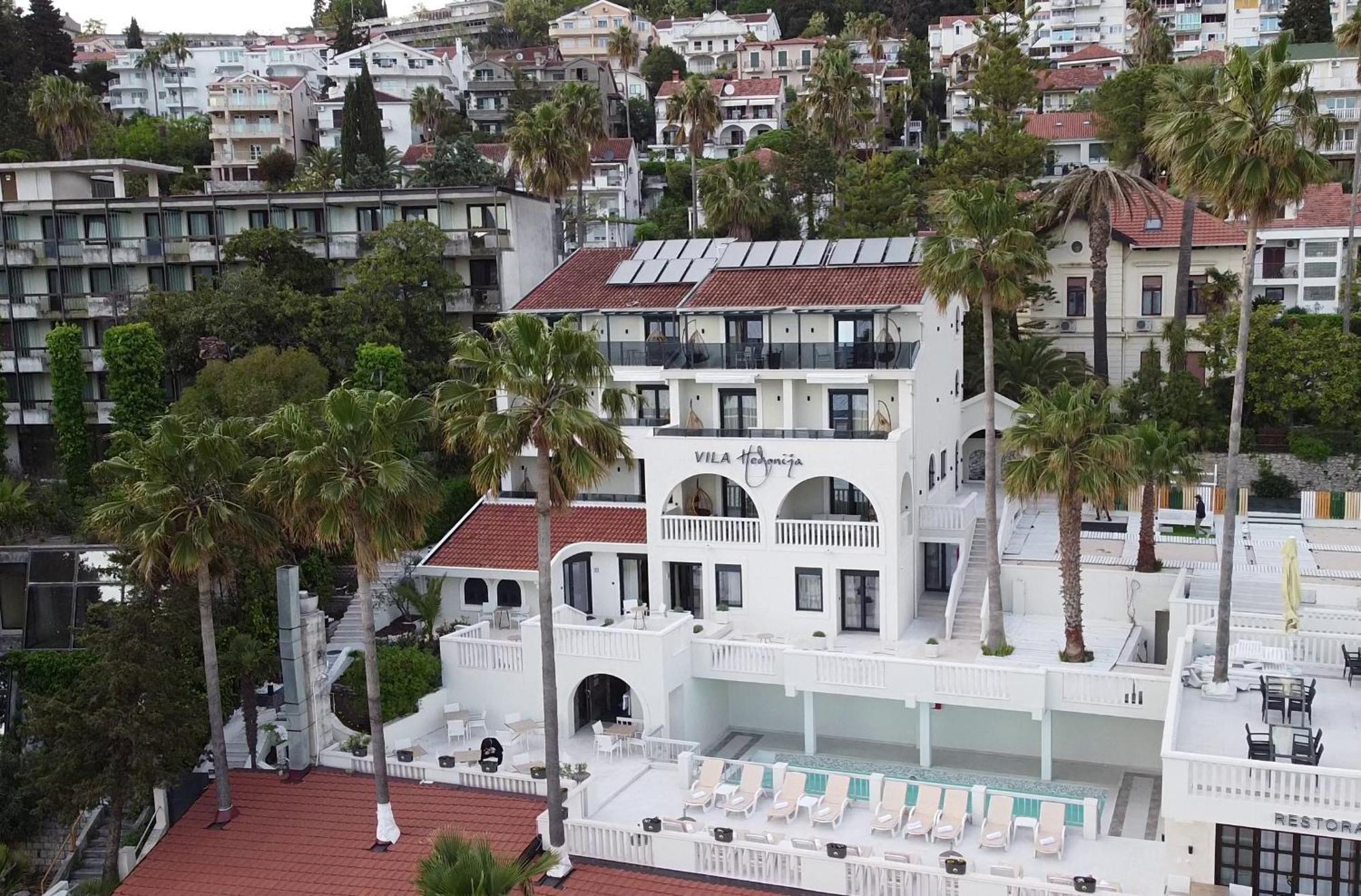 Hotel Vila Hedonija Herceg Novi Esterno foto