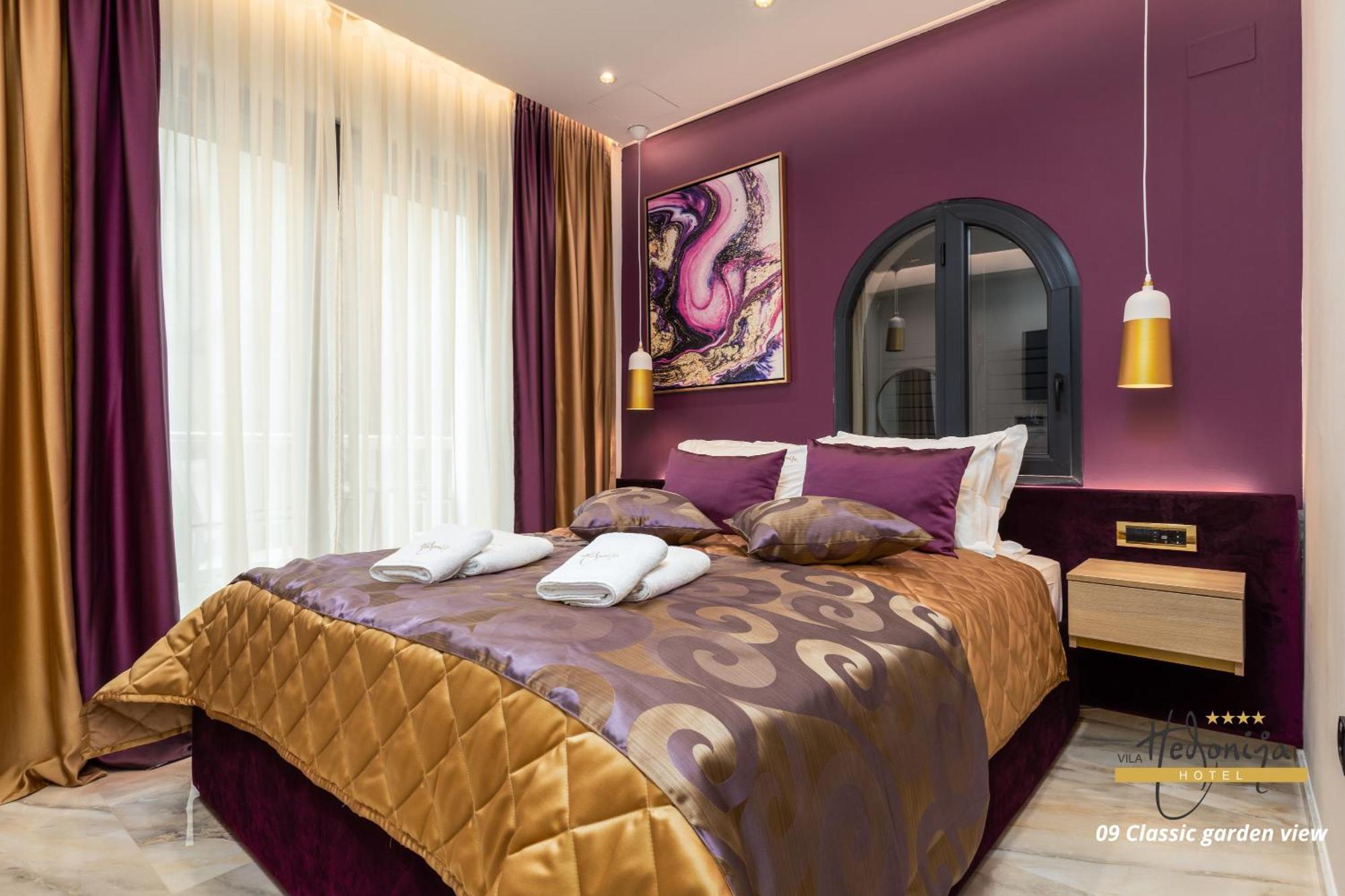 Hotel Vila Hedonija Herceg Novi Esterno foto