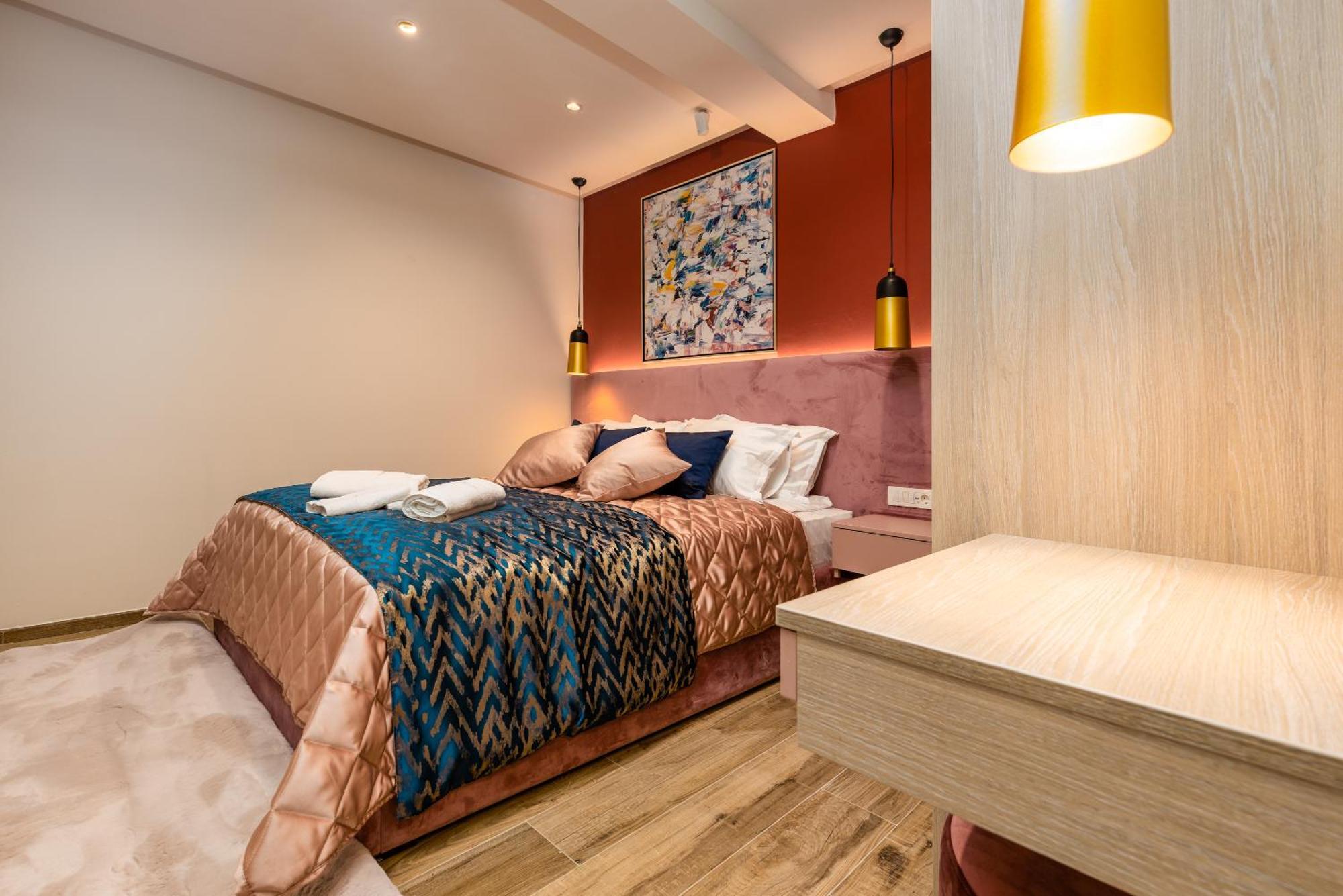 Hotel Vila Hedonija Herceg Novi Esterno foto