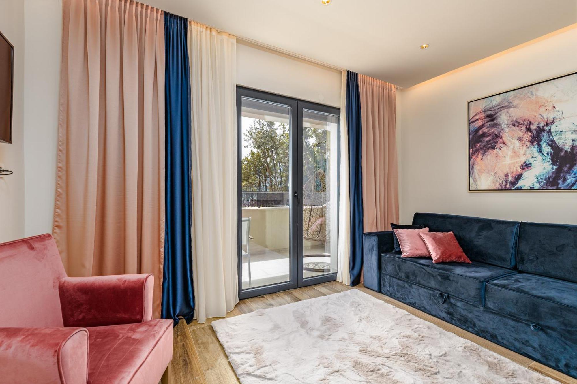 Hotel Vila Hedonija Herceg Novi Esterno foto