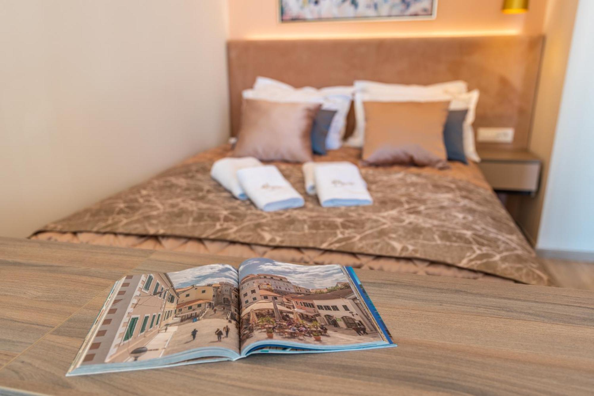Hotel Vila Hedonija Herceg Novi Camera foto