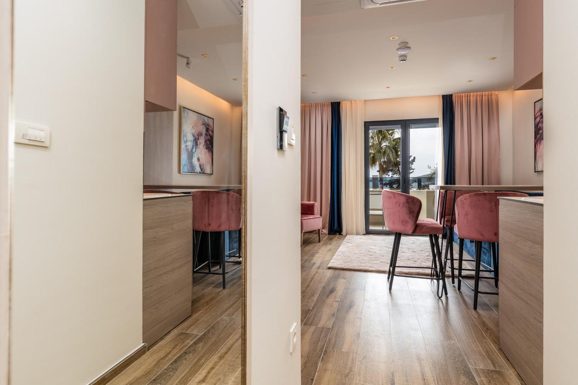 Hotel Vila Hedonija Herceg Novi Esterno foto